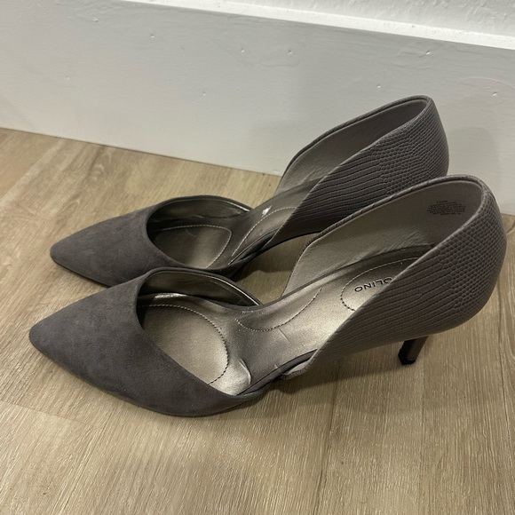 Bandolino gray pumps - Picture 2 of 4